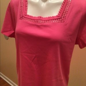 Short sleeves laced blouse
